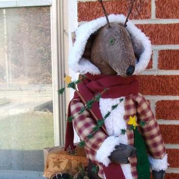 Primitive Old Fashioned Reindeer Santa - Fleece Trimmed Homespun Coat - Appliqued Christmas Tree and Bear