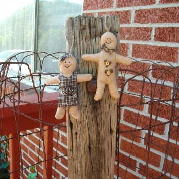 Gingerbread Man and Girl Christmas Ornaments - For Christmas Tree, Swag or Tucks